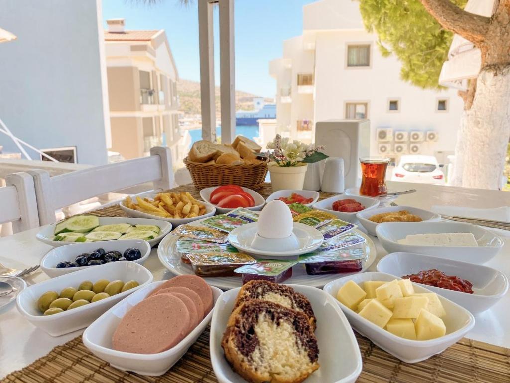 Cesme Minerva Port Hotel Exteriör bild